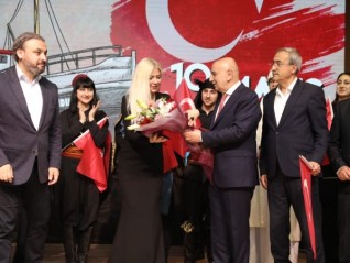 Ankara Keçiören’de Coşkulu 19 Mayıs Özgür Eren Konseri